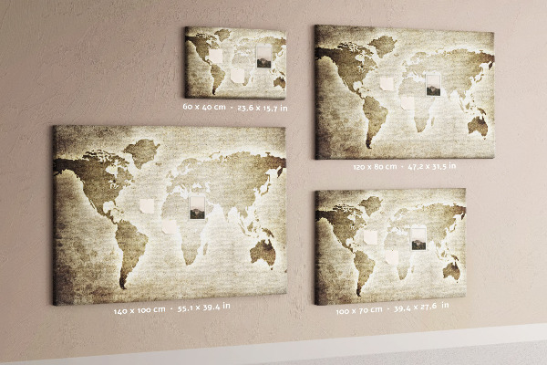 Korkbild Weltkarte mit Darstellung einer altmodischen Weltkarte im Hintergrund