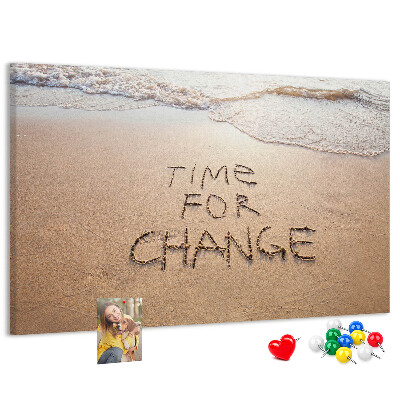 Bild mit Korkrückwand mit dem Motiv Veränderungen, die in den Strandsand geschrieben stehen