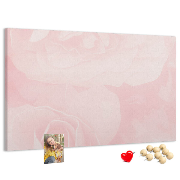 Korkbild mit zarten rosa Rosen im Hintergrund