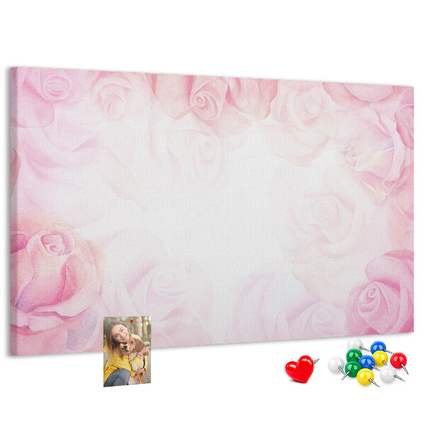 Bild mit Korkrückwand mit Motiv von zarten rosa Rosen