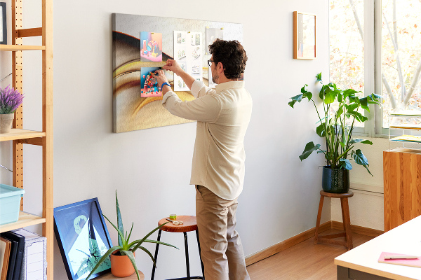 Korkbild goldene Wellen auf neutralem Hintergrund