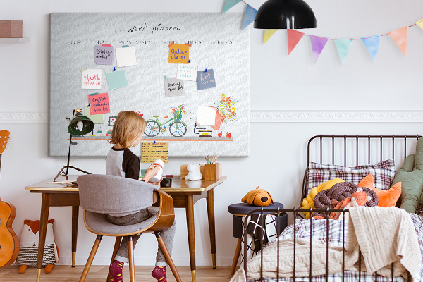 Korktafel farbenfroher Wochenplaner mit Büromotiven