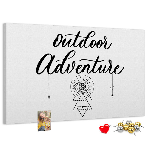 Bilder mit Korkrückwand mit Outdoor-Abenteuer-Symbolen