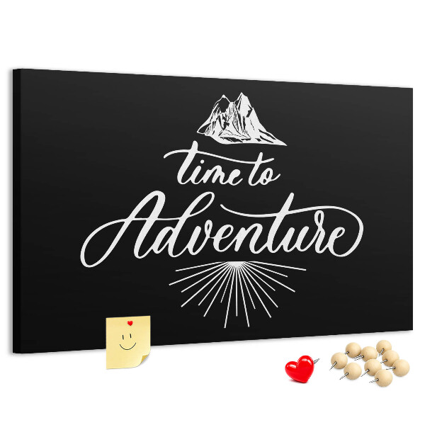 Korktafel mit Bergmotiv Zeit für ein Abenteuer