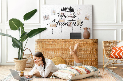 Bild mit Korkrückwand Motiv Zeit für ein Abenteuer im Wald