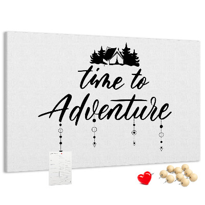 Bild mit Korkrückwand Motiv Zeit für ein Abenteuer im Wald