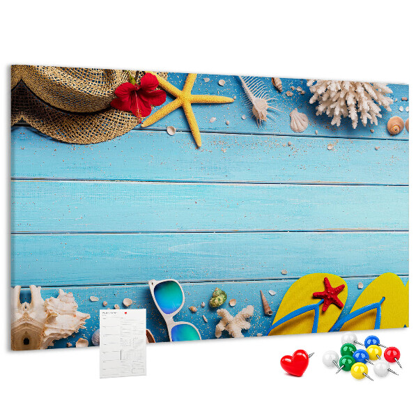 Kork-Pinnwand mit Motiv Sommerurlaub am Strand und Accessoires