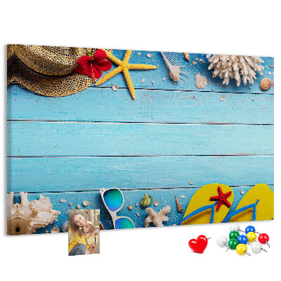 Kork-Pinnwand mit Motiv Sommerurlaub am Strand und Accessoires