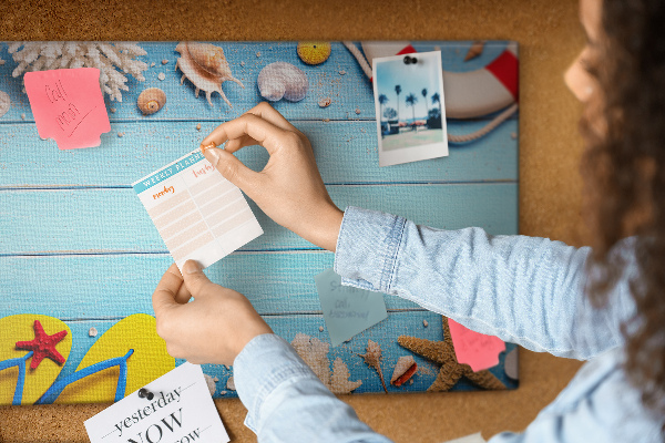 Bilder mit Korkrückwand sommerliches Meeresdesign mit Muscheln und Sand