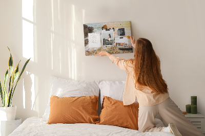 Korktafel mit einem maritim inspirierten Motiv