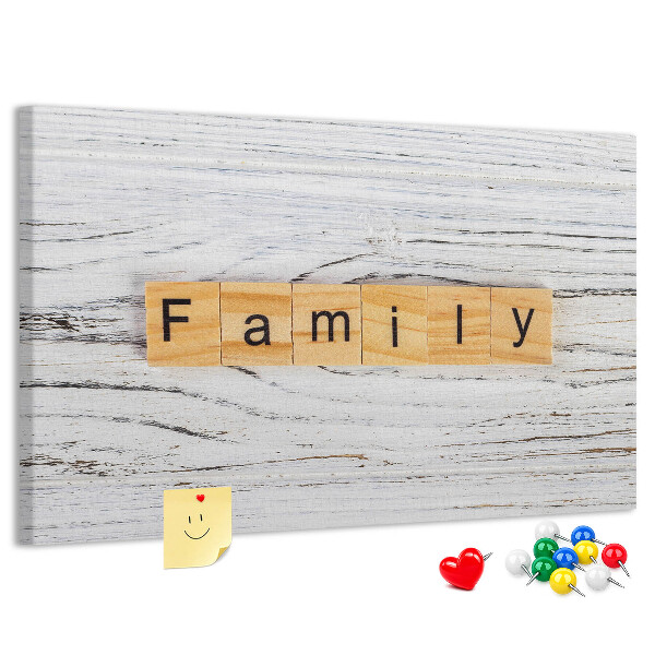 Korktafel mit Motiv Familienerinnerungen auf Holzgrund