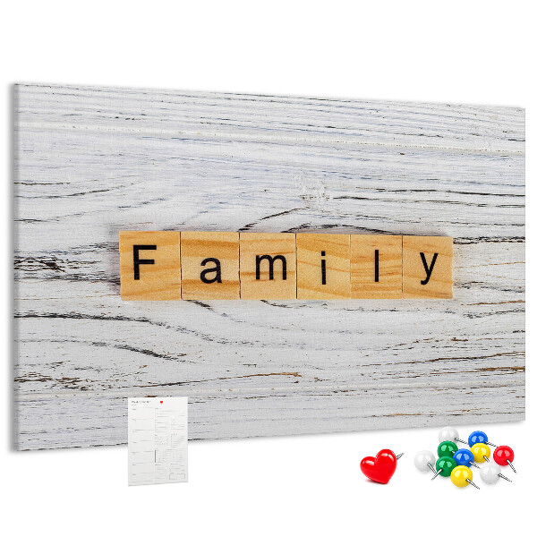 Korktafel mit Motiv Familienerinnerungen auf Holzgrund