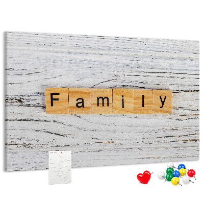 Korktafel mit Motiv Familienerinnerungen auf Holzgrund