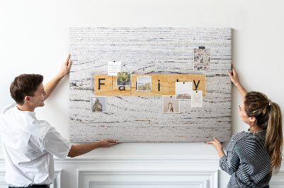 Korktafel mit Motiv Familienerinnerungen auf Holzgrund