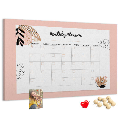 Korktafel stilvoller Monatsplaner mit floralen Akzenten