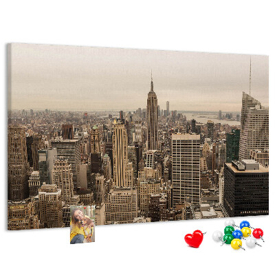 Kork-Pinnwand mit Motiv New Yorker Skyline und Wolkenkratzern