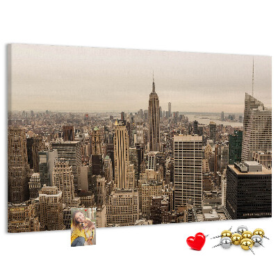 Kork-Pinnwand mit Motiv New Yorker Skyline und Wolkenkratzern