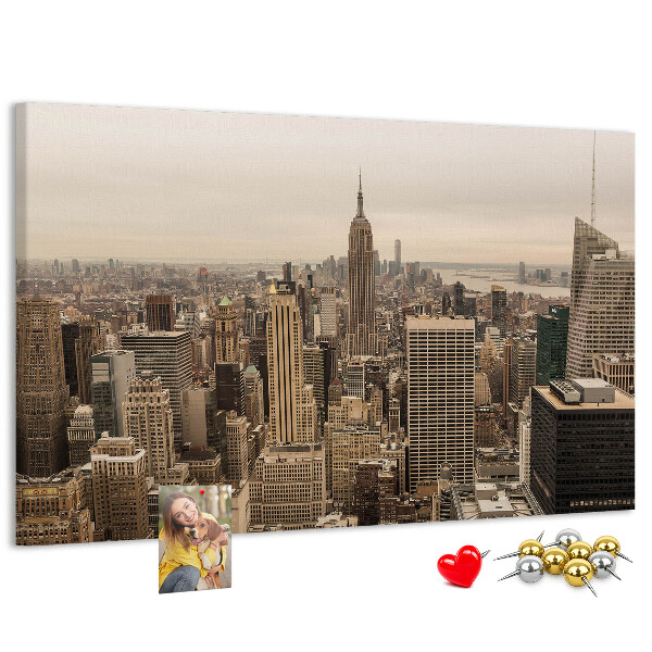 Kork-Pinnwand mit Motiv New Yorker Skyline und Wolkenkratzern