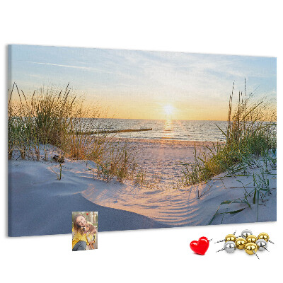 Bild mit Korkrückwand Sonnenuntergang über Strand und Dünen