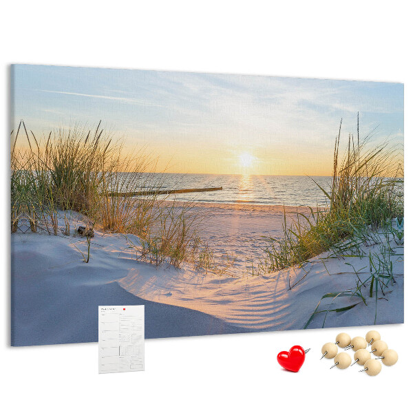 Bild mit Korkrückwand Sonnenuntergang über Strand und Dünen