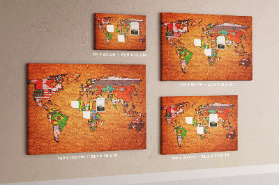 Kork-Weltkarte mit Länderflaggen