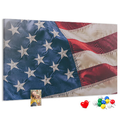 Korktafel mit Motiv der amerikanischen Flagge mit markanten Sternen