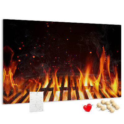 Bilder mit Korkrückwand brennendes Feuer vor einem Grillrost