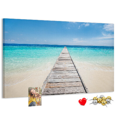 Korkbild ein ruhiger Pier in einem tropischen Paradies