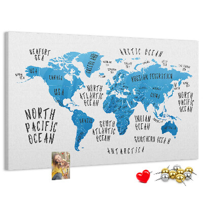 Korktafel Weltkarte mit Namen der Ozeane und Länder