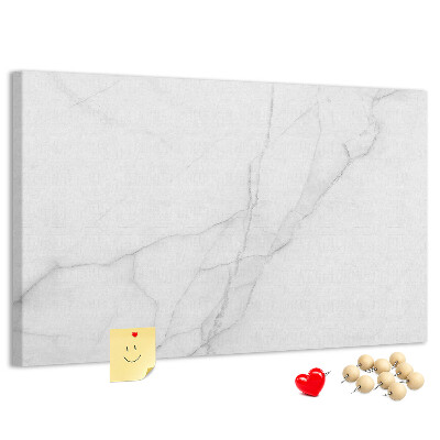 Bild mit Korkrückwand mit elegantem Marmormuster in Weißtönen