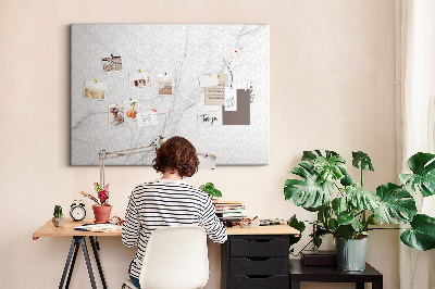 Bild mit Korkrückwand mit elegantem Marmormuster in Weißtönen