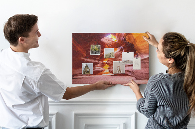 Kork-Pinnwand mit Motiv magische Felsformationen in der Schlucht