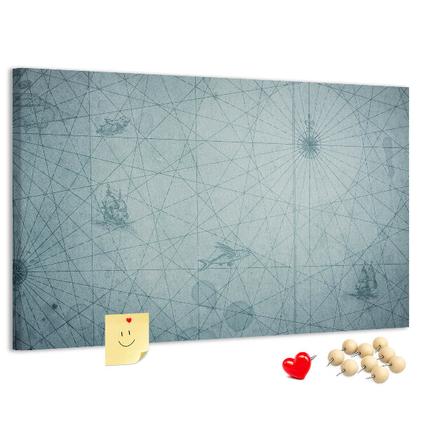 Korktafel mit antiker Karte und geometrischen Mustern