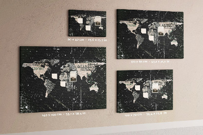 Kork-Pinnwand mit Weltkarten-Motiv auf Dollar-Noten-Hintergrund