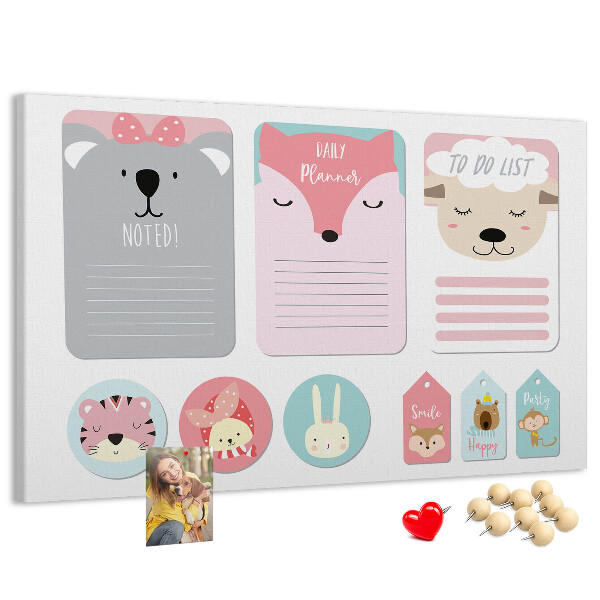 Korktafel mit bunten Tiermotiven für Notizen