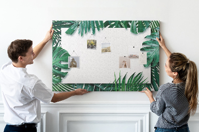 Korktafel mit Motiv grüner tropischer Blätter
