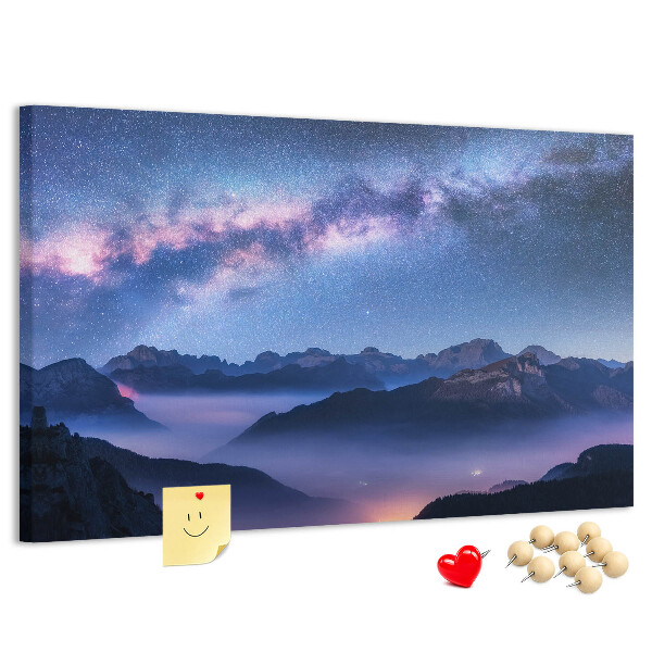 Korkbild Nachthimmel über einer Berglandschaft