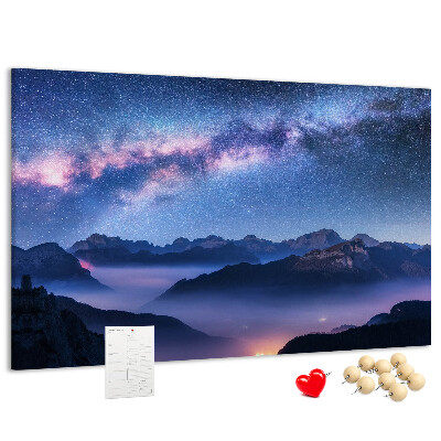 Korkbild Nachthimmel über einer Berglandschaft