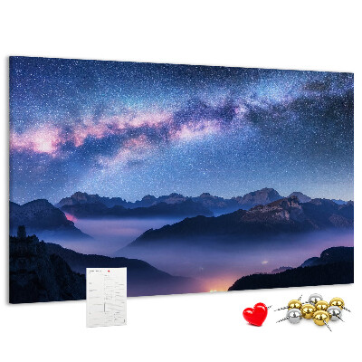 Korkbild Nachthimmel über einer Berglandschaft