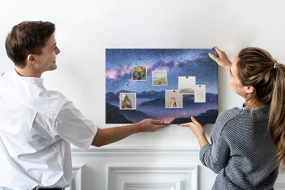 Korkbild Nachthimmel über einer Berglandschaft