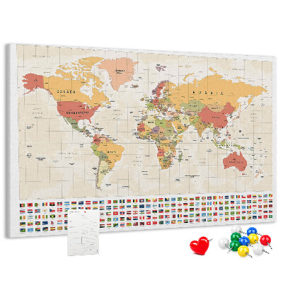 Weltkarte mit farbigen Länderflaggen mit Korkrückwand