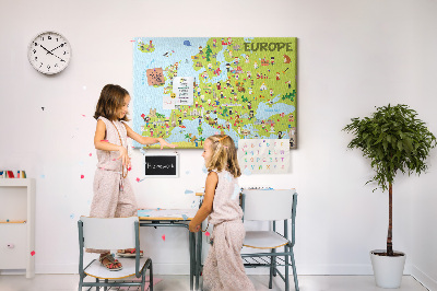 Europa-Karte mit Korkrückwand farbenfrohes Design mit kulturellen Symbolen
