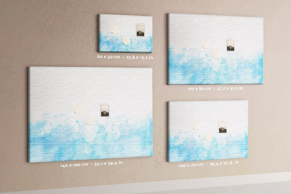 Bilder mit Korkrückwand zarte blaue Aquarellwellen als Hintergrund