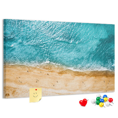 Korkbild mit Motiv Strand, Wellen und Fußspuren