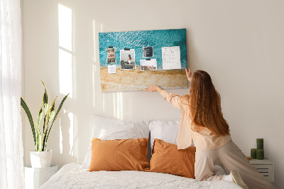 Korkbild mit Motiv Strand, Wellen und Fußspuren