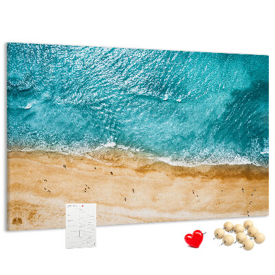 Korkbild mit Motiv Strand, Wellen und Fußspuren
