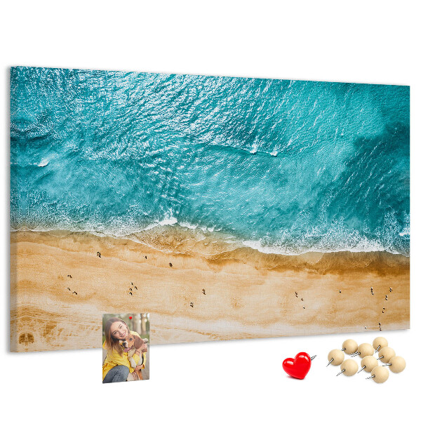 Korkbild mit Motiv Strand, Wellen und Fußspuren