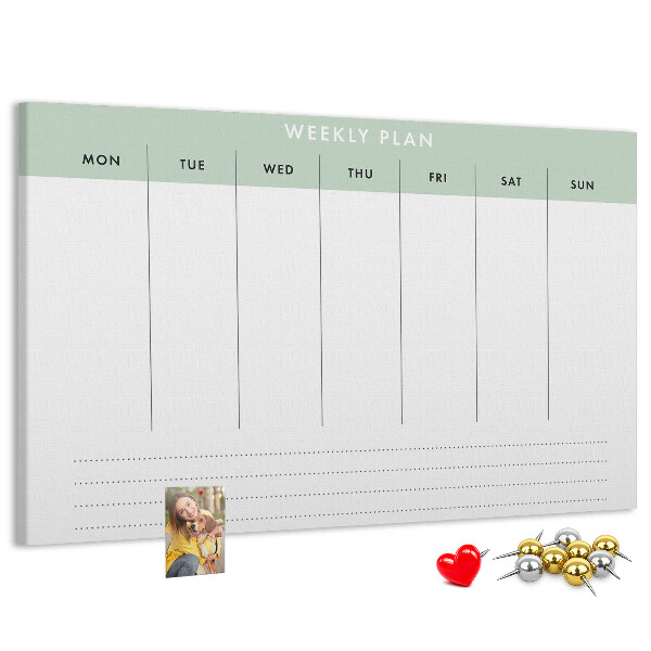 Korktafel als Wochenplan mit übersichtlichen Abschnitten
