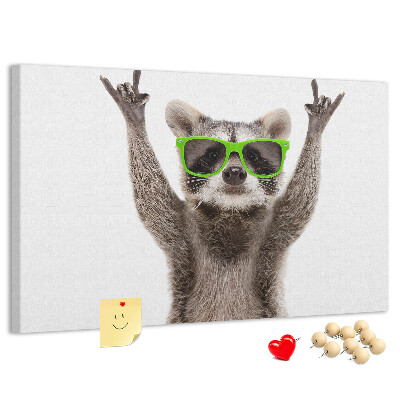Korktafel mit Motiv verrückter Waschbär mit grüner Brille
