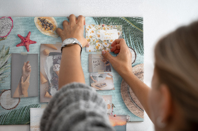 Kork-Pinnwand mit Motiv tropische Früchte und Strandaccessoires